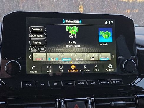 New 2025 Nissan Pathfinder SL image 16