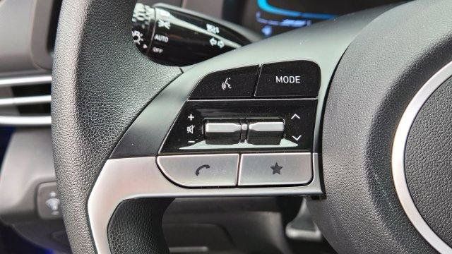 Used 2026 Hyundai Elantra SE FWD image 18