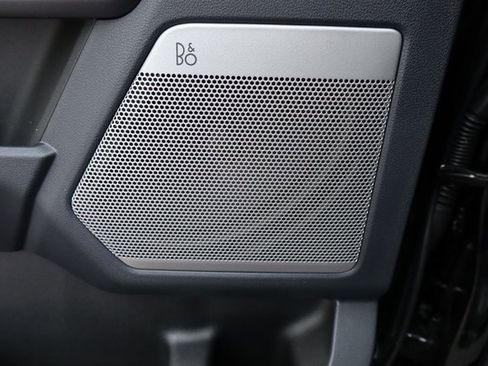 New 2026 Ford F250 Lariat w/ Black Appearance Package image 27