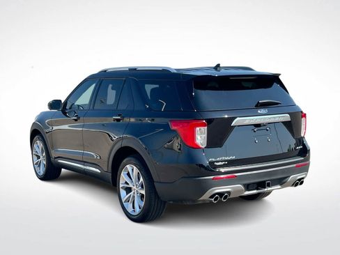 Used 2023 Ford Explorer Platinum w/ Technology Package AWD/4WD image 6