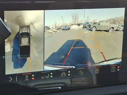 Used 2024 GMC Sierra 2500 AT4 w/ AT4 Preferred Package image 19