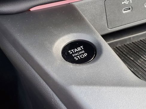 New 2026 Nissan Sentra SV w/ SV Convenience Package FWD image 30