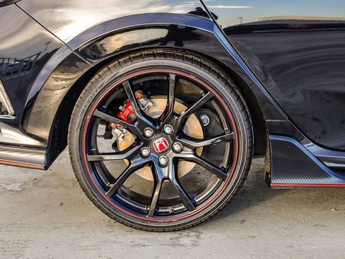 Used 2020 Honda Civic Type R image 12
