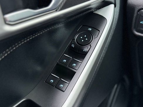 Certified 2024 Ford Explorer XLT image 14