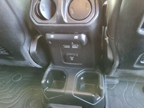 Certified 2021 Jeep Wrangler Unlimited Rubicon image 17