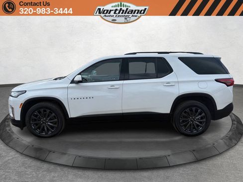 Used 2023 Chevrolet Traverse RS w/ LPO, Floor Liner Package AWD/4WD image 8
