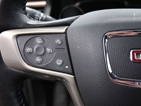 Used 2019 GMC Acadia Denali AWD/4WD image 24