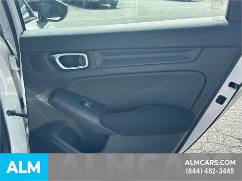 Used 2025 Honda Civic Sport image 18