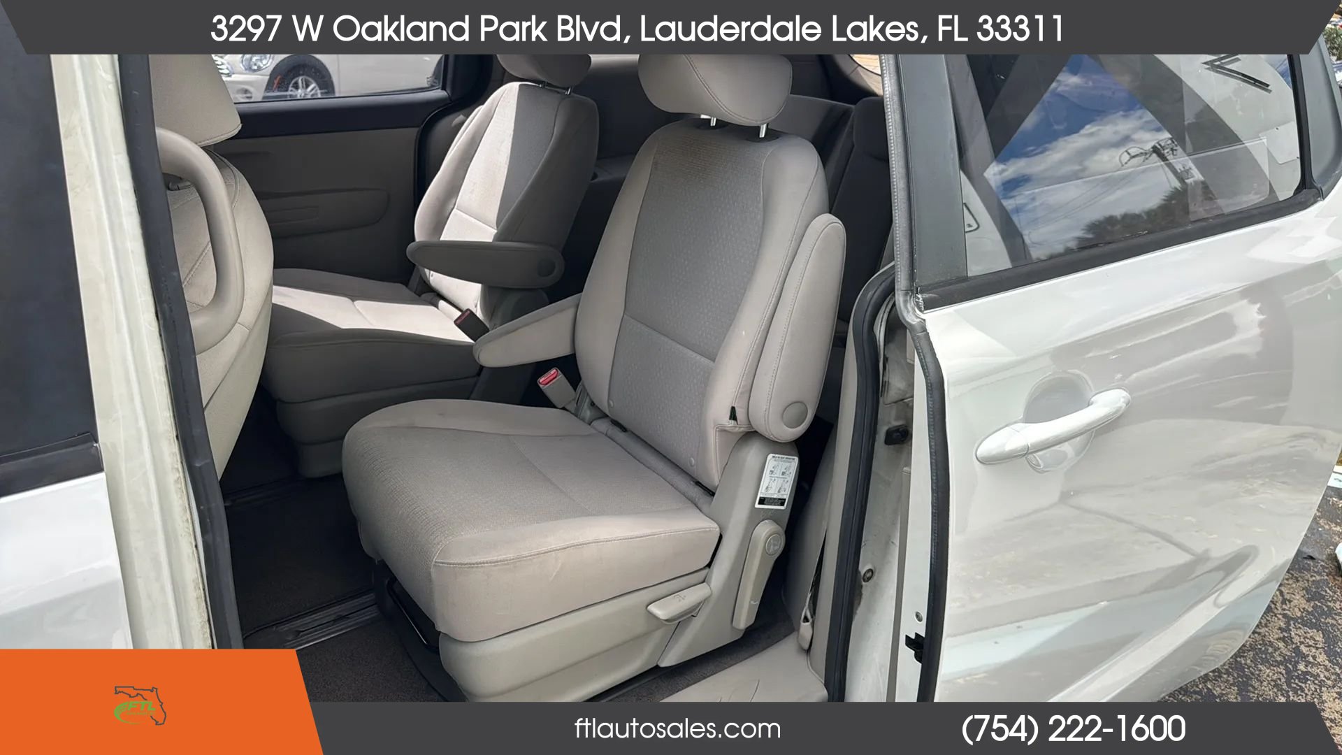 Used 2017 Kia Sedona L FWD image 15