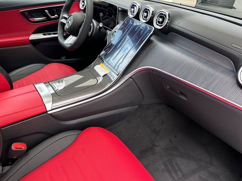 New 2026 Mercedes-Benz GLC 300 image 15