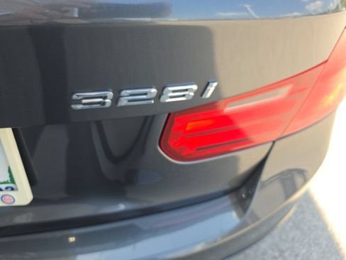 Used 2013 BMW 328i xDrive Sedan AWD/4WD image 6