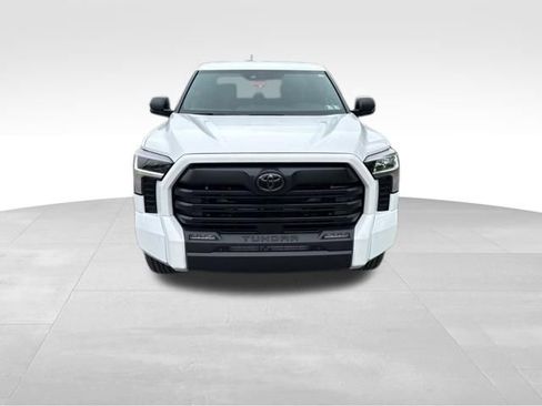 New 2026 Toyota Tundra SR5 AWD/4WD image 9
