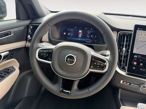 New 2026 Volvo XC90 B6 Plus image 12