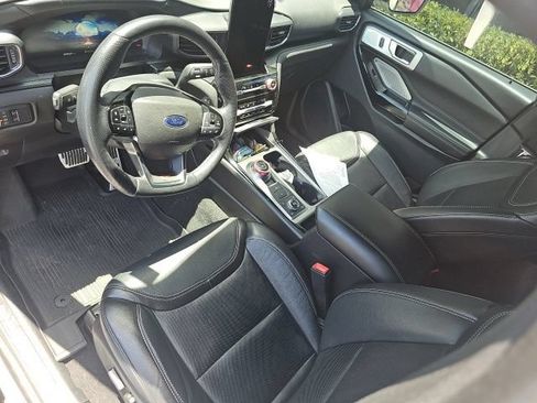 Used 2021 Ford Explorer ST w/ Equipment Group 401A AWD/4WD image 3