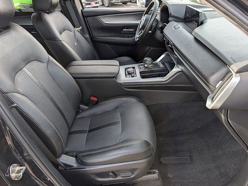Used 2024 MAZDA CX-90 Plug-In Hybrid w/ Premium Pkg AWD/4WD image 19