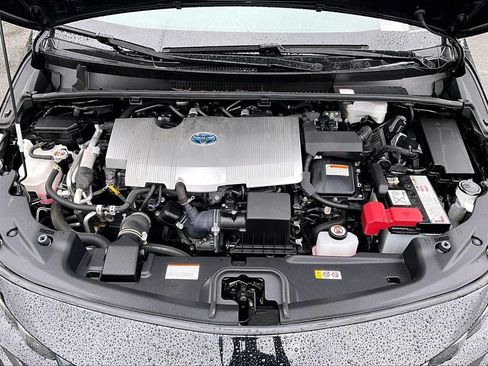 Used 2022 Toyota Prius Prime XLE FWD image 30