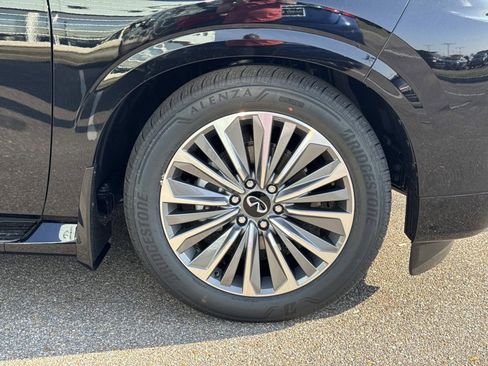 New 2026 INFINITI QX80 Luxe w/ Cargo Package AWD/4WD image 3