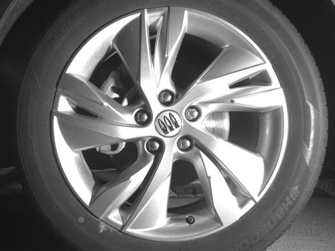 Used 2025 Buick Encore GX Preferred FWD image 12