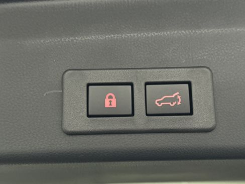 New 2025 Subaru Ascent Bronze Edition image 14