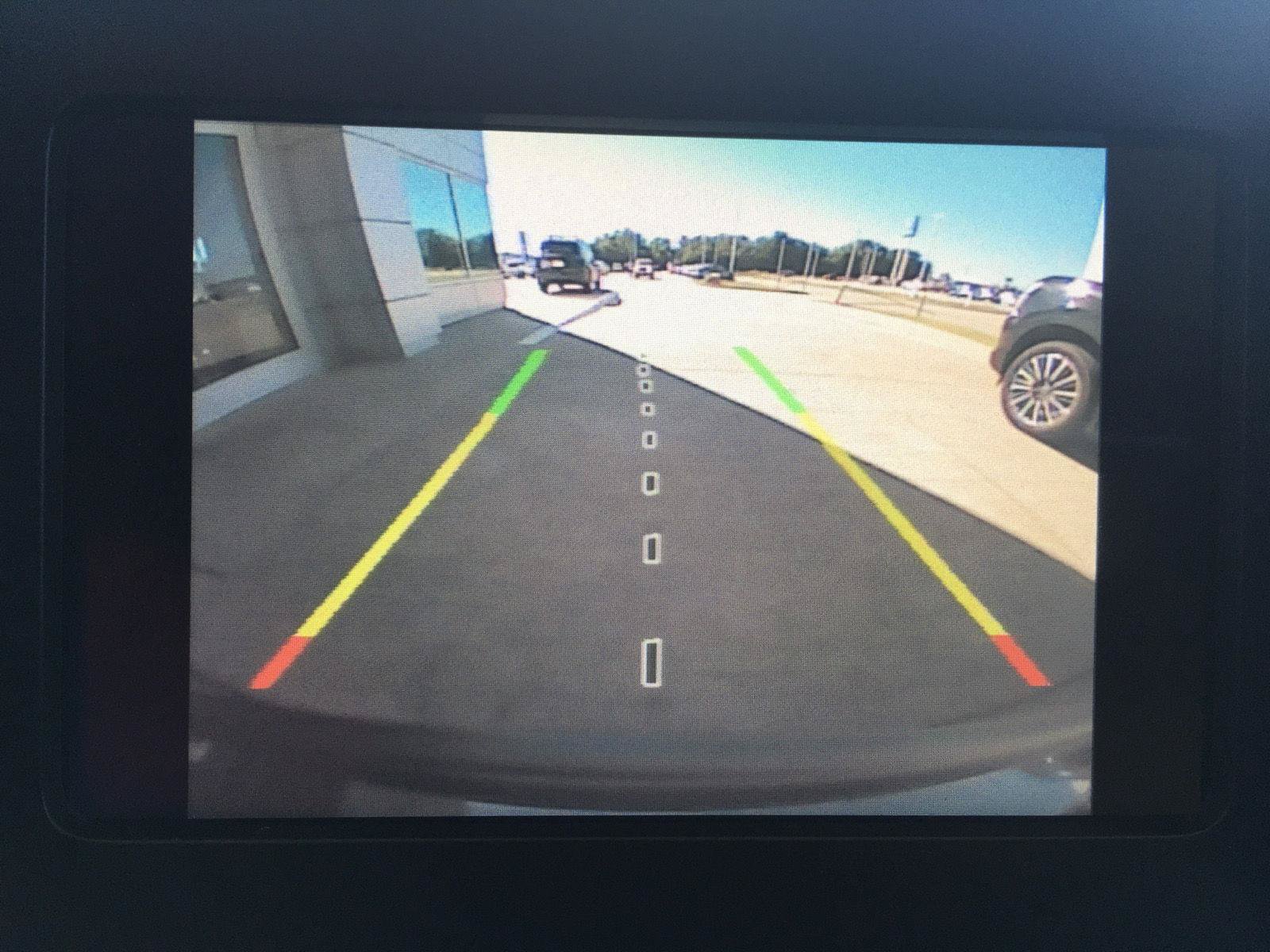 Used 2019 Jeep Cherokee Latitude Plus FWD image 46