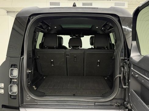 Used 2020 Land Rover Defender 110 X AWD/4WD image 36