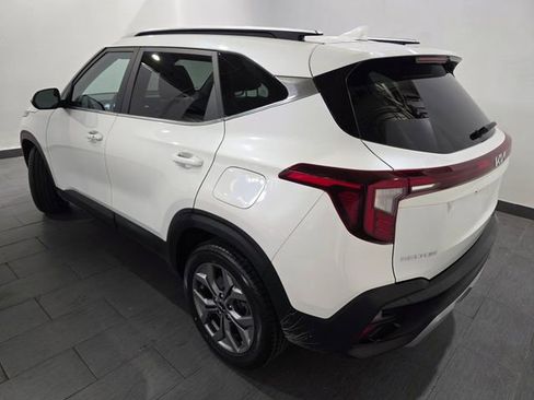 Used 2024 Kia Seltos S AWD/4WD image 3