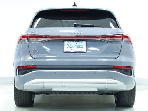 Used 2023 Audi Q4 e-tron Premium Plus w/ Premium Plus image 7