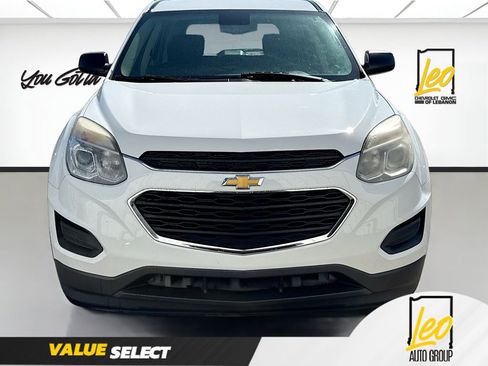 Used 2017 Chevrolet Equinox LS image 2
