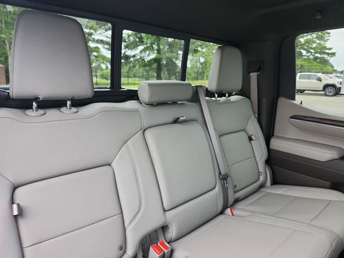 Certified 2024 GMC Sierra 1500 SLT w/ SLT Premium Plus Package AWD/4WD image 12