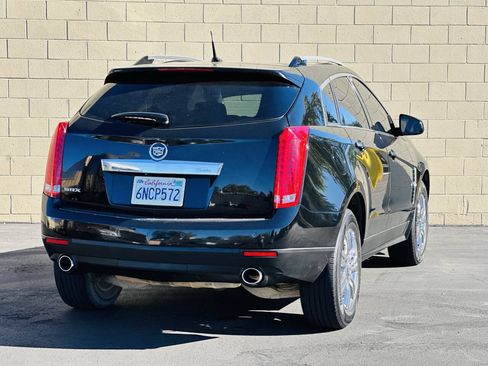 Used 2010 Cadillac SRX Luxury FWD image 5