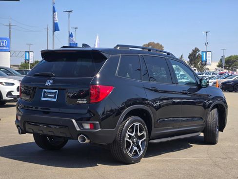 Used 2022 Honda Passport Elite image 7