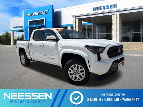 Used 2024 Toyota Tacoma SR5 RWD image 1