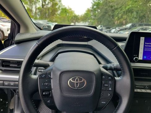 Used 2024 Toyota Prius LE FWD image 16