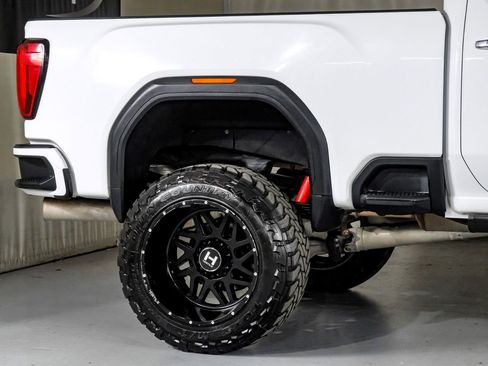Used 2020 GMC Sierra 2500 Denali w/ Technology Package AWD/4WD image 6