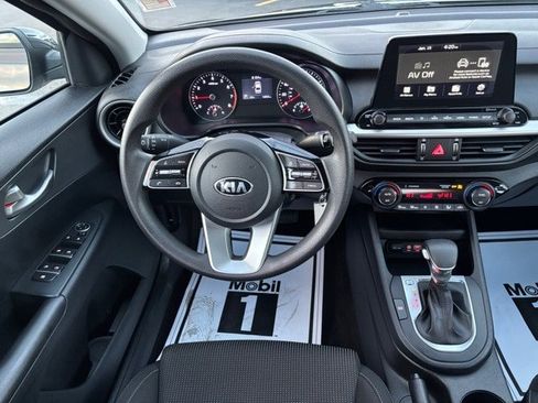 Used 2019 Kia Forte LXS image 15