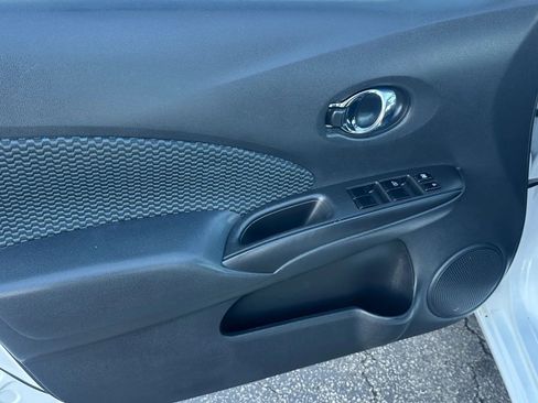 Used 2018 Nissan Versa Note SV w/ SV Special Edition Package image 9