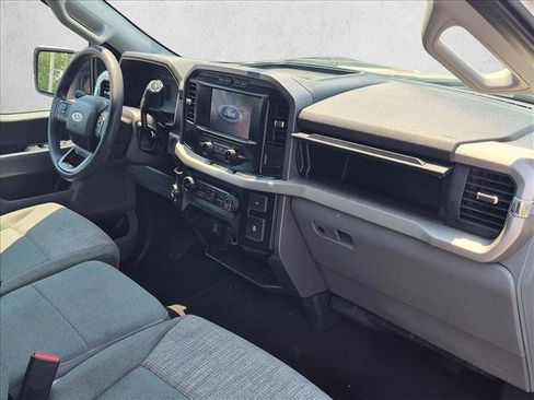 Used 2023 Ford F150 XLT AWD/4WD image 19