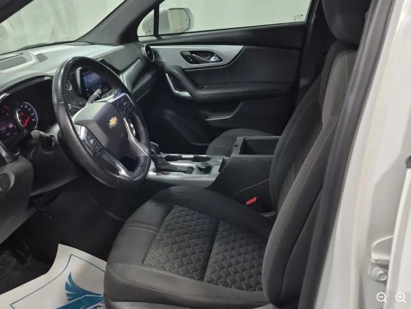 Used 2020 Chevrolet Blazer LT FWD image 8