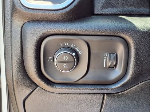 New 2026 RAM 3500 Big Horn AWD/4WD image 5