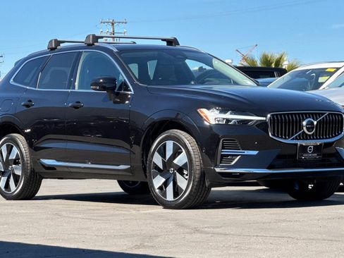 Certified 2023 Volvo XC60 T8 Ultimate image 10