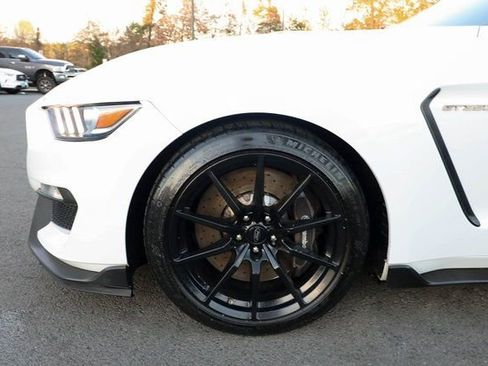Used 2018 Ford Mustang Shelby GT350 w/ Convenience Package RWD image 12