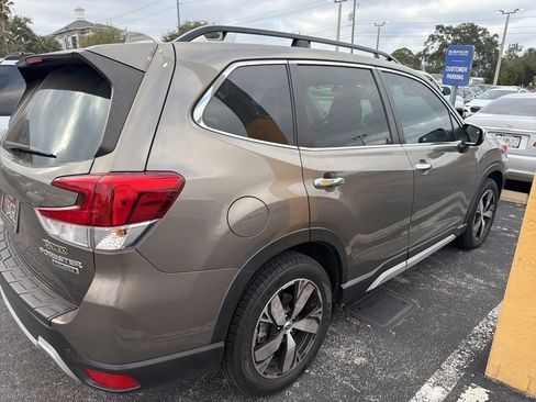 Used 2019 Subaru Forester Touring w/ Popular Package #3 image 4