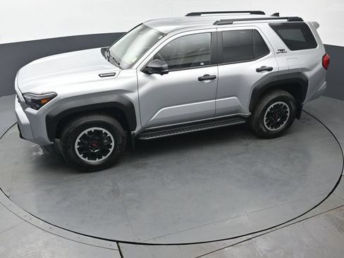 Certified 2026 Toyota 4Runner TRD Off-Road Premium AWD/4WD image 37