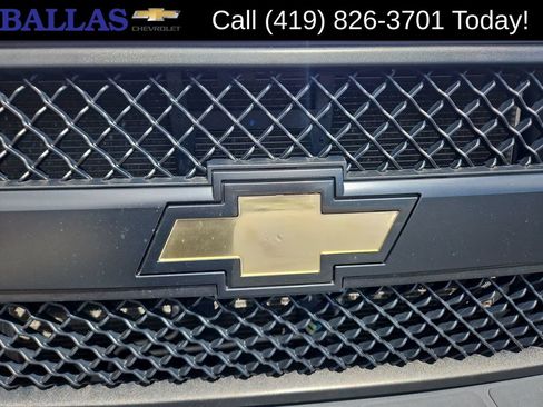 Certified 2019 Chevrolet Express 2500 LS w/ Driver Convenience Package RWD image 31