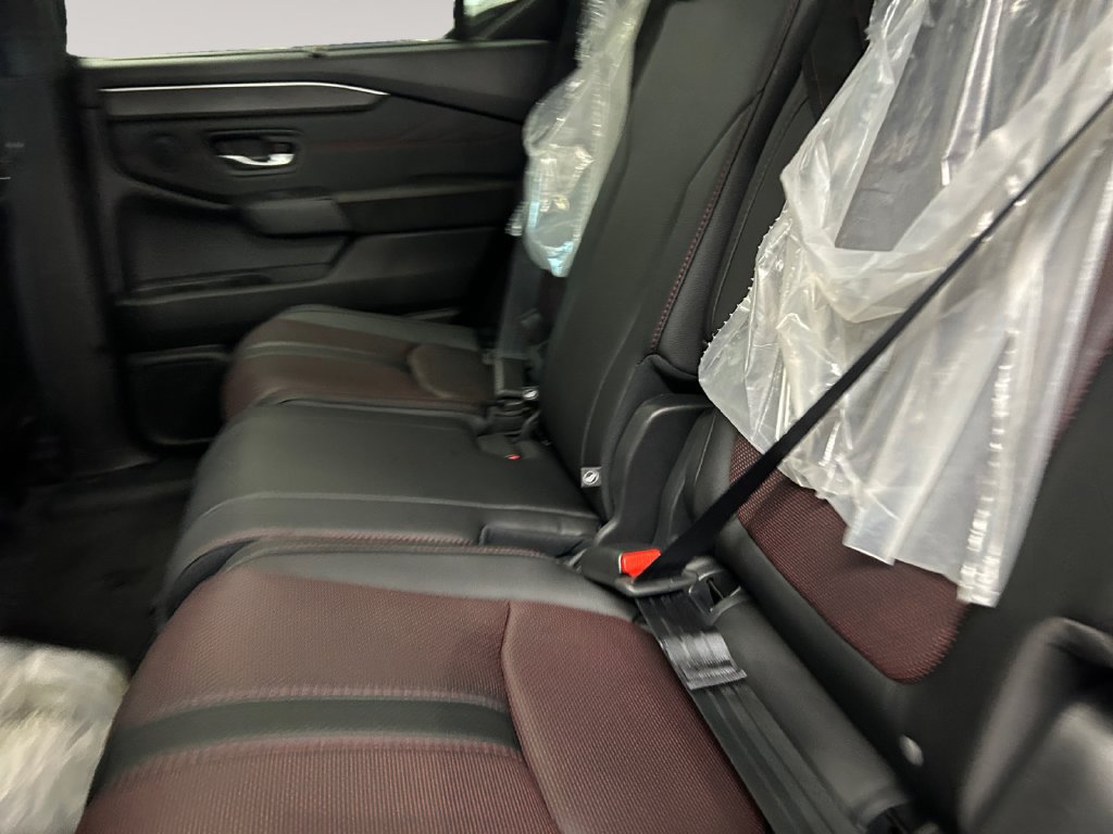 New 2026 Honda Pilot Black Edition image 13
