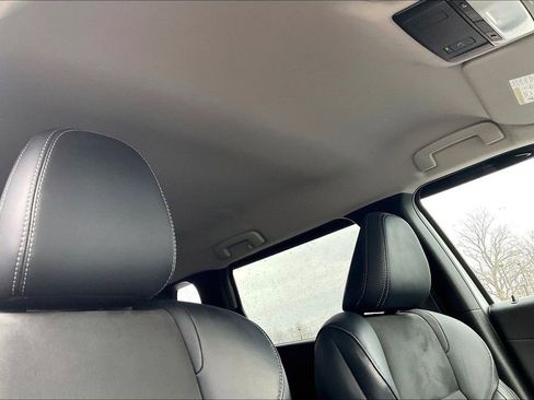 Used 2024 Mitsubishi Outlander SE image 21