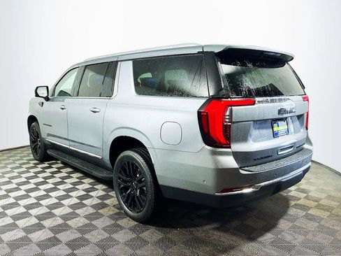 New 2026 GMC Yukon XL Elevation image 5