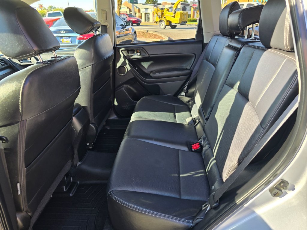 Used 2014 Subaru Forester 2.5i Touring AWD/4WD image 18
