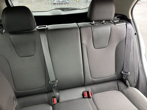 Used 2025 Buick Encore GX Preferred image 31