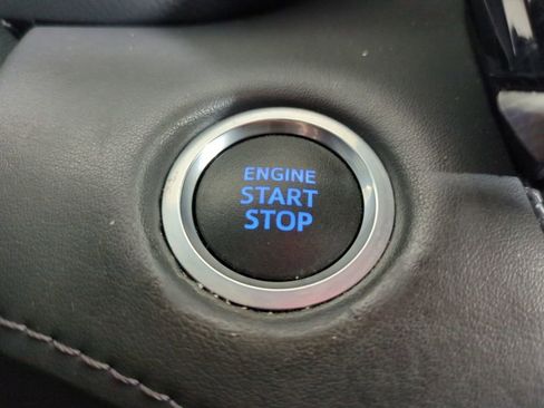 Used 2021 Toyota Highlander Platinum image 39